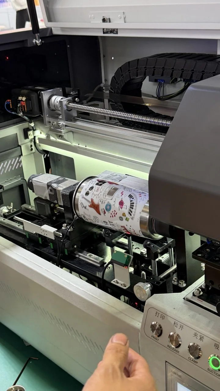 ротационный UV-принтер CYLINDRIX i3200HD